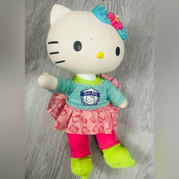 Hello Kitty 2013 Blip Toys Plush Vinyl Doll 12” Soft Body Hard Head Y2K Kawaii - Picture 1 of 3